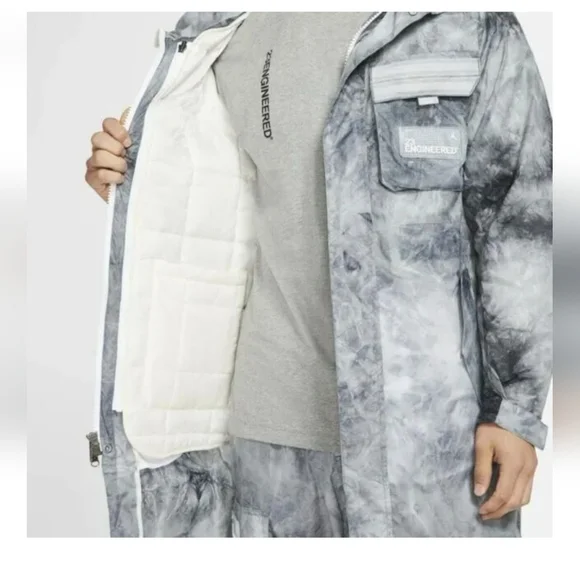 Nike Jordan 23 Engineered printed 2 in 1 Mens parka. Size M - Picture 2 of 10